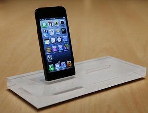 iPhone 5-at display