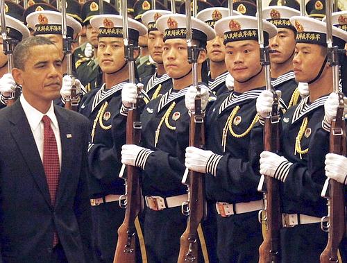 चीन पुग्दा ओबामाका स्टाफलाई चिनियाँ अधिकारीले झपारे- यो हाम्रो देश हो