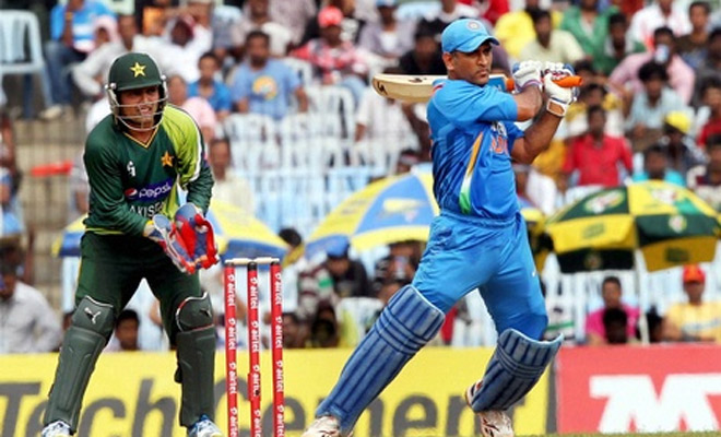 विश्वकप क्रिकेटः भारतले पाकिस्तानलाई ७६ रनले हरायो
