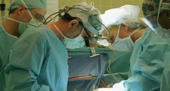10 kg tumour extracted from girl’s abdomen in a landmark medical surgery