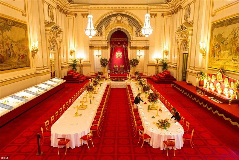 ब्रिटेनको शाही भोज, खाने टेबलमा तयारी नै १० दिनको
