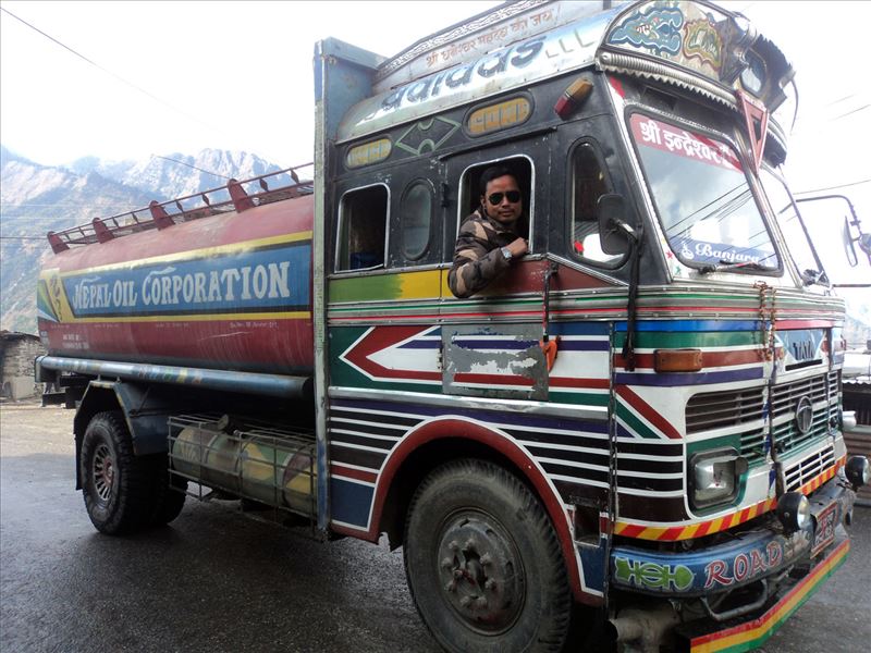 39 fuel carrying vehicles enter Nepal via Jogbani