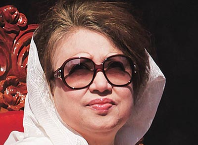 बंगलादेशकी पूर्व प्रधानमन्त्री खालिदा जिया पक्राउ