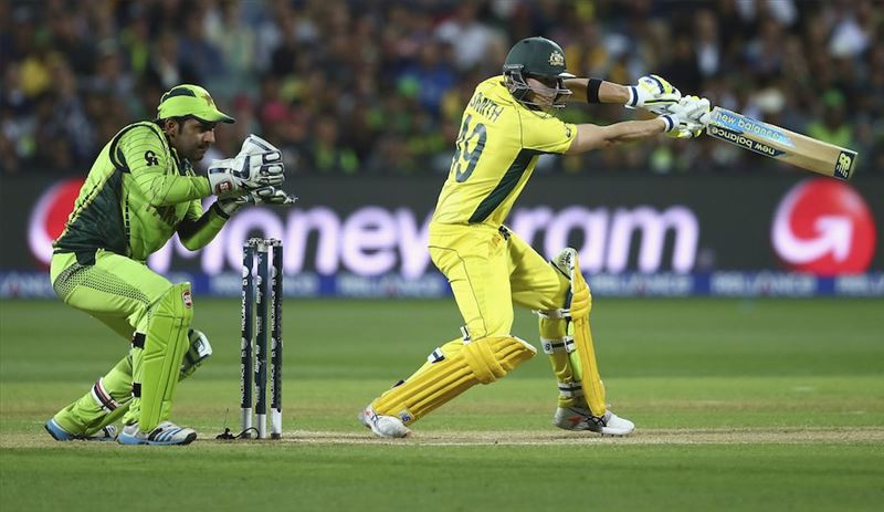 Australia win toss, elect to bat against Pakistan