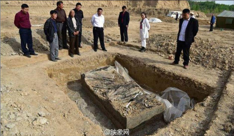 3,000-year-old coffins discovered in central China