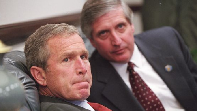 ९/११ को घटनापश्चात विह्वल बनेका तत्कालीन राष्ट्रपति बुसको मनछुने तस्विर सार्वजनिक