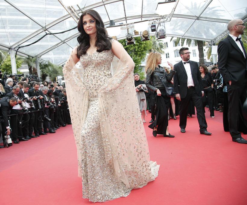 Aishwarya opts for Ellie Saab gown for third outing at Cannes