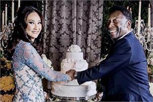 Football great Pele marrying for third time at 75