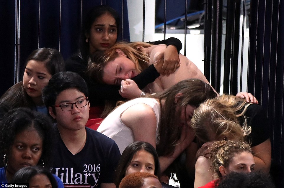 clinton-supporters-cry-1