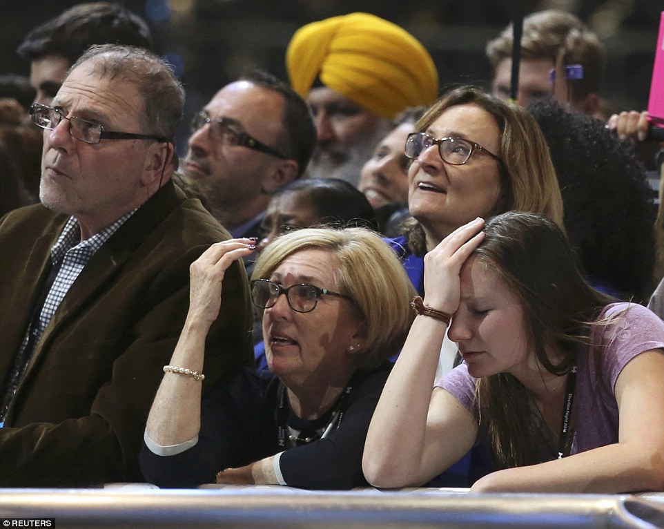 clinton-supporters-cry-8