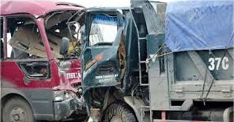 बङ्गलादेशमा ट्रक दुर्घटना, १६ जनाको मृत्यु