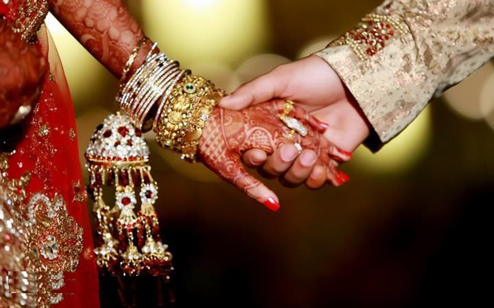 Pakistan President signs Hindu marriages bill