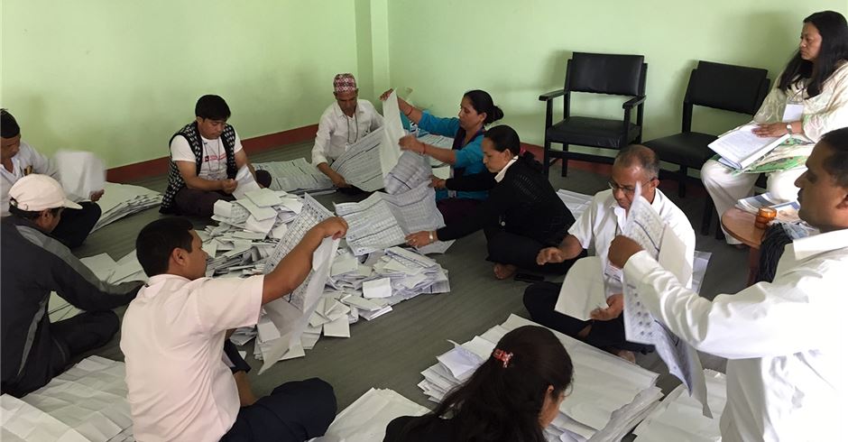 हेटौँडा– १४ मा माओवादी केन्द्र, १५ मा काँग्रेस विजयी