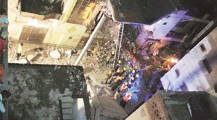 3 killed, 9 injured in building collapse in India