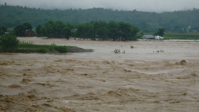Floods claim 143 lives, Home Ministry says