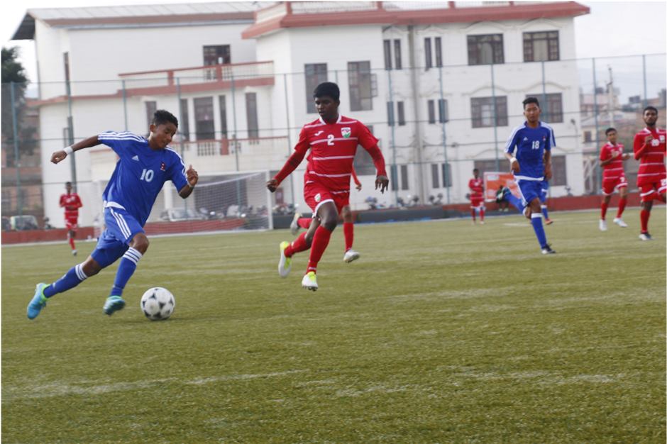 साफ फुटबलको फाइनल प्रवेशका लागि नेपालले आज बंगलादेशको सामना गर्दै