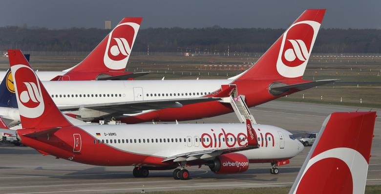 200 pilots call in sick, forcing Air Berlin to scrap flights